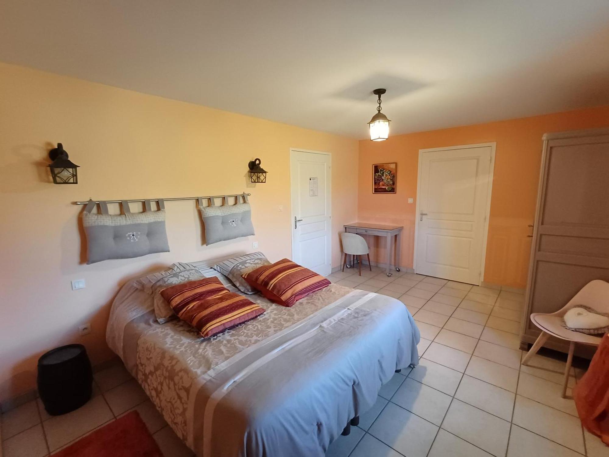 Le Logis Du Livier Hotell Saint-Georges-sur-Layon Rom bilde
